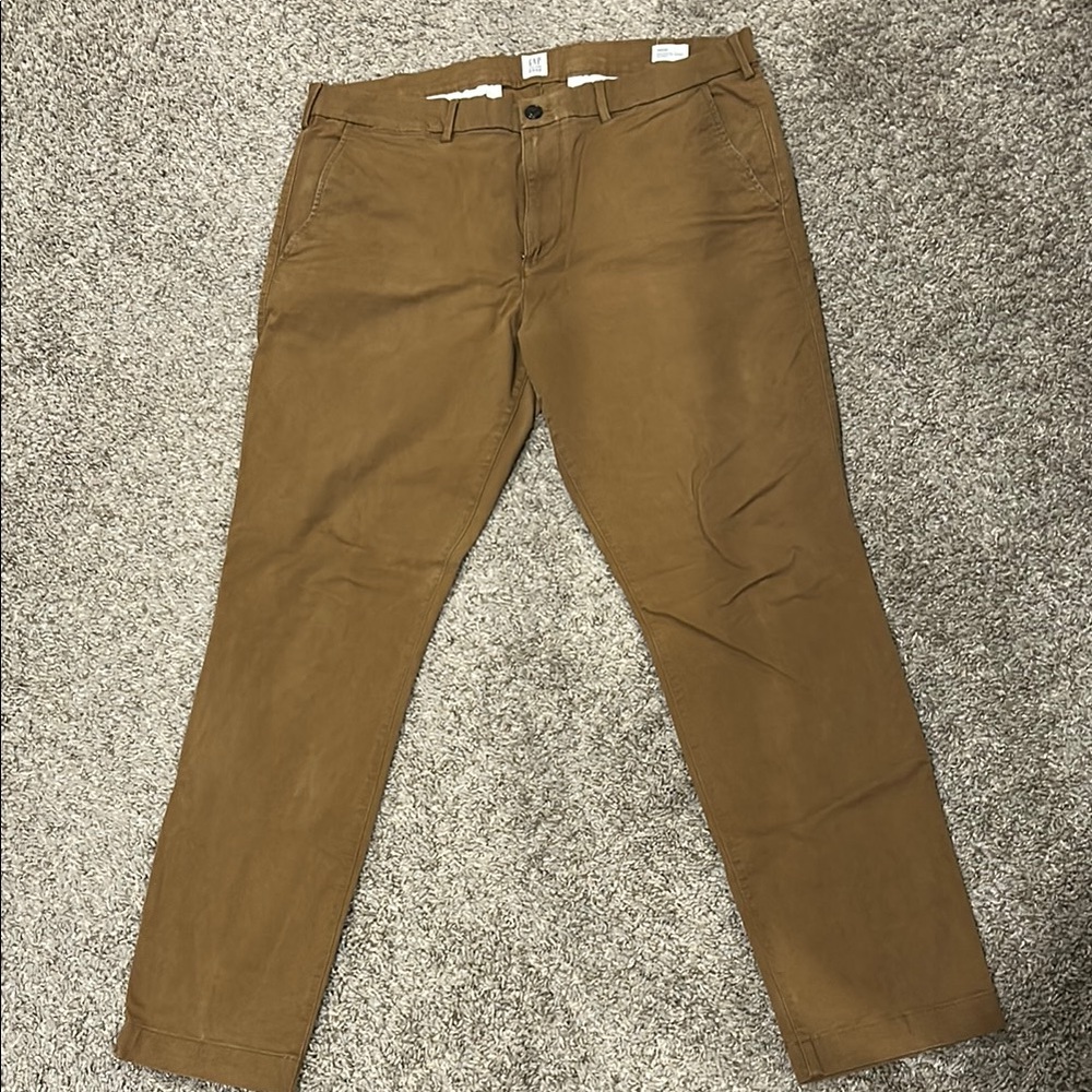 GapFlex Essential Khakis in Skinny Fit